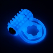 Голубое, светящееся в темноте виброкольцо Lumino Play Vibrating Penis Ring - Lovetoy - в Нижневартовске купить с доставкой