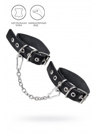Черные оковы из одного ремешка с люверсами - Pecado - купить с доставкой в Нижневартовске