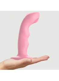 Розовая насадка-стимулятор Strap-On-Me Tapping Dildo Wave - Strap-on-me - купить с доставкой в Нижневартовске