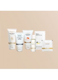 Набор YESforLOV La Trousse Enchantée в бежевой косметичке - YESforLOV - купить с доставкой в Нижневартовске